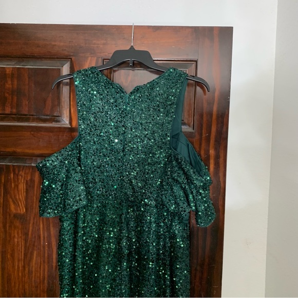 Shein dark green cold shoulder evening dress - Picture 5 of 8